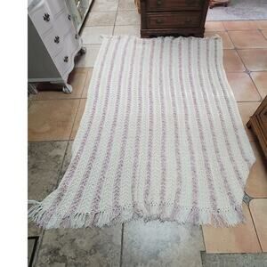 Queen/ Full Bedspread Afghan Handmade Cream Purple Pink 98" x 60" Fishermans Rib
